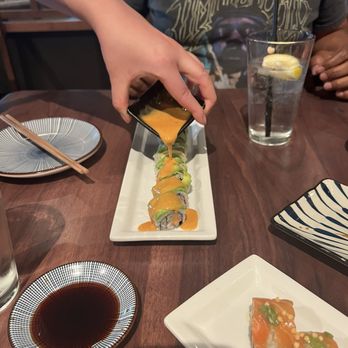 SUSHI ROKU - Updated July 2024 - 472 Photos & 133 Reviews - 180 El