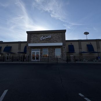 Culver's - Fast Food Near Me - Bloomington, Illinois