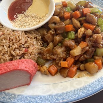 Lucky Star - Chinese Near Me - Kent, Washington