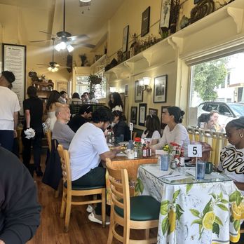 Mama's On Washington Square - Inside - Breakfast & Brunch Near Me - San Francisco, California Mama's On Washington Square - Inside - Breakfast & Brunch Near Me - San Francisco, California