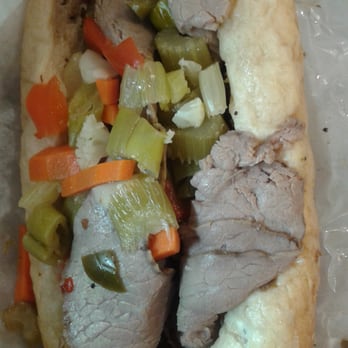 Snappy Dog - Italian beef sandwich with hot peppers - Hot Dogs Near Me - Chicago, Illinois