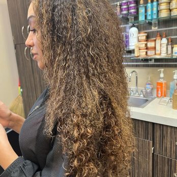Mye’s Hair Design - Right after my first appointment with her. So happy! - Hair Salons Near Me - Irvine, California Mye’s Hair Design - Right after my first appointment with her. So happy! - Hair Salons Near Me - Irvine, California