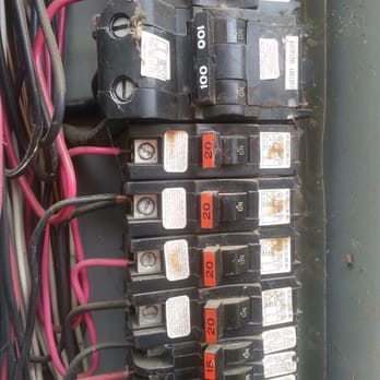 Larragoitiy Connection - This was the before picture. - Electricians Near Me - Riverside, California