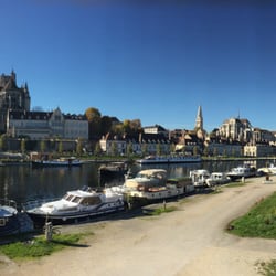 Le Quai