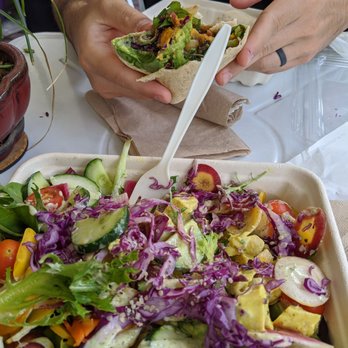 Organically Twisted - Avo loco and curry bowl - Vegan Near Me - Naples, Florida Organically Twisted - Avo loco and curry bowl - Vegan Near Me - Naples, Florida