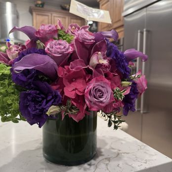 Saint Germain Flowers - Actual flowers delivered to my mom - Florists Near Me Saint Germain Flowers - Actual flowers delivered to my mom - Florists Near Me