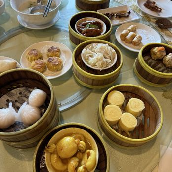 Dolo Restaurant and Bar - Dim Sum - Dim Sum Near Me - Chicago, Illinois