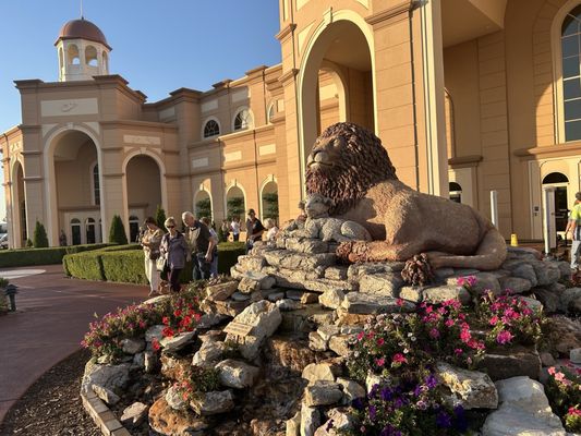 Sight & Sound Theatres by null