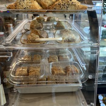 Hummus Mediterranean Kitchen - P - Mediterranean Near Me - San Mateo, California Hummus Mediterranean Kitchen - P - Mediterranean Near Me - San Mateo, California