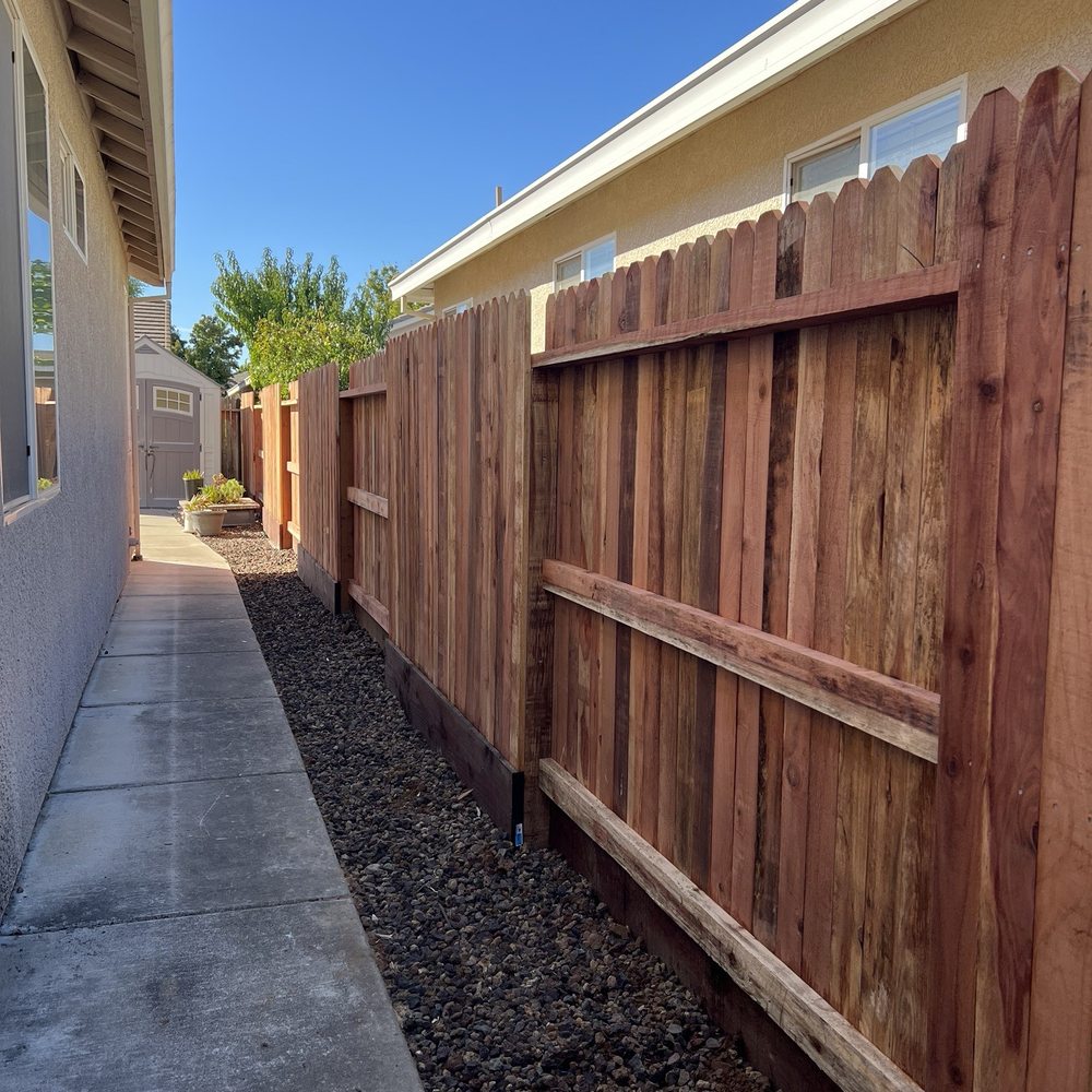 Castillo Fencing - Fence - Fences & Gates Near Me - Sacramento, California Castillo Fencing - Fence - Fences & Gates Near Me - Sacramento, California