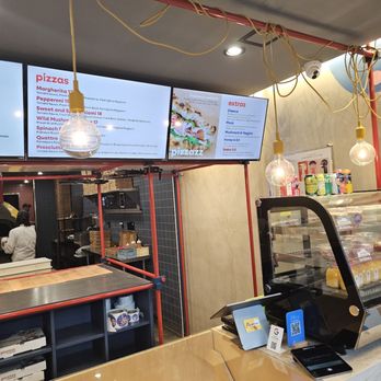 Pizzazz - Inside. Small with fast staff - Pizza Near Me - New York, New York Pizzazz - Inside. Small with fast staff - Pizza Near Me - New York, New York