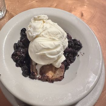 Celebration Restaurant - Blueberry cobbler a la mode - American Near Me - Dallas, Texas