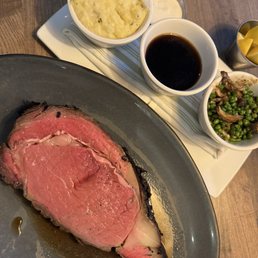 Slow Roasted Prime Rib Sandwich