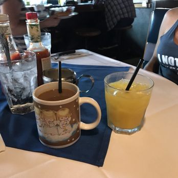 Harbor Pub & Pizza - Coffee and a screwdriver - Pizza Near Me - Honolulu, Hawaii Harbor Pub & Pizza - Coffee and a screwdriver - Pizza Near Me - Honolulu, Hawaii