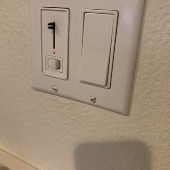 Anthony Electric - BEFORE: Ugly & Broken Switch - Electricians Near Me Anthony Electric - BEFORE: Ugly & Broken Switch - Electricians Near Me