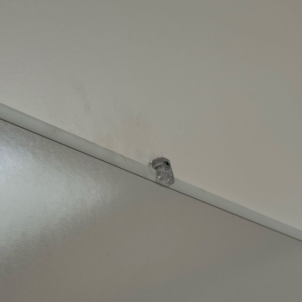 Elegant Mounting - Dirty walls even after he was asked to be careful as walls were new and freshly painted - Home Theatre Installation Near Me Elegant Mounting - Dirty walls even after he was asked to be careful as walls were new and freshly painted - Home Theatre Installation Near Me