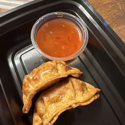 Pork Deep Fried Gyoza 6ppc Pork Deep Fried Gyoza 6ppc