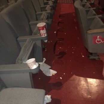 AMC Raceway 10 - This was the theater 15 minutes BEFORE the movie began. - Cinema Near Me - Westbury, New York AMC Raceway 10 - This was the theater 15 minutes BEFORE the movie began. - Cinema Near Me - Westbury, New York
