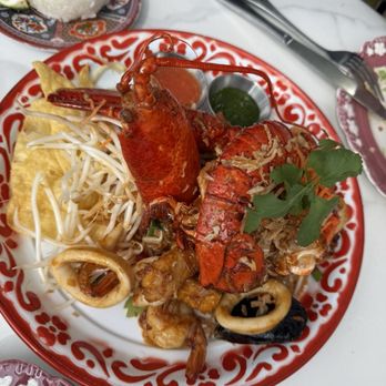 Farmhouse Kitchen Thai Cuisine - Pacific Pad Thai - Thai Near Me - Berkeley, California