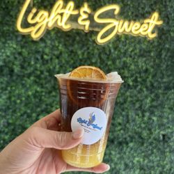 Light & Sweet Coffee and Ice Cream Parlor