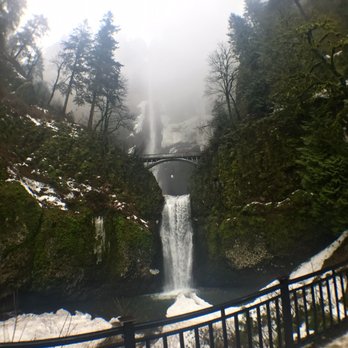 Multnomah Falls - Hiking Near Me - Bridal Veil, Oregon Multnomah Falls - Hiking Near Me - Bridal Veil, Oregon