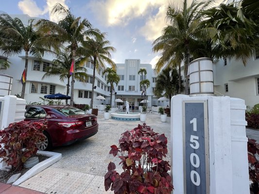 Axel Beach Miami · South Beach by null