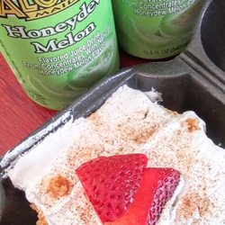 808 Island Grindz - Drinks and dessert - cake may sell out or isn't available