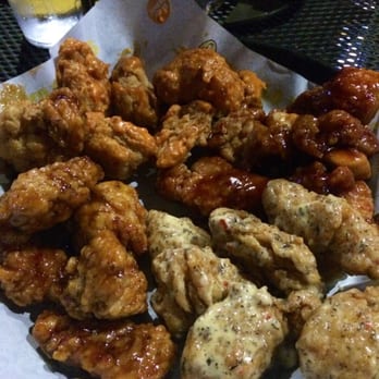 Buffalo Wild Wings - Best wings are the Parmesan Garlic , Jammin Jalapeño  and Honey BBQ. Absolutely love BWW. It is a little pricy but worth it ! - Sports Bars Near Me - Bakersfield, California