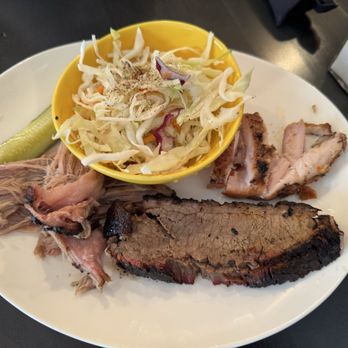 Copper Glance - BBQ sampler board - chicken, pork, brisket, coleslaw, pickle! - Cocktail Bars Near Me - Winthrop, Washington Copper Glance - BBQ sampler board - chicken, pork, brisket, coleslaw, pickle! - Cocktail Bars Near Me - Winthrop, Washington
