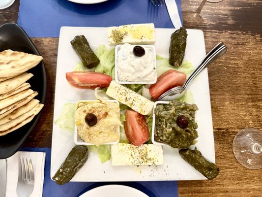 Maria's Greek Restaurant by null
