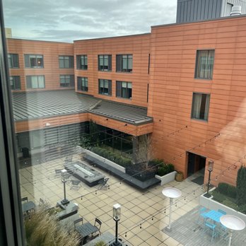 Hyatt Place Eugene/Oakway Center - View from our room - Hotels Near Me - Eugene, Oregon