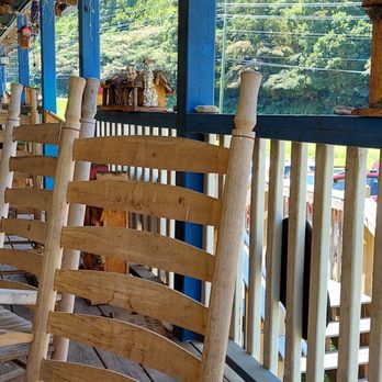 Rocky Top Country Store - Front deck rocking chairs for sale and other wood working - Furniture Stores Near Me - Sevierville, Tennessee Rocky Top Country Store - Front deck rocking chairs for sale and other wood working - Furniture Stores Near Me - Sevierville, Tennessee