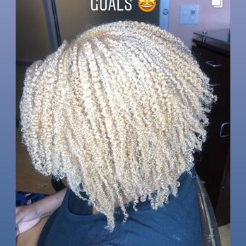 Sanii Loves Curls - Sept 13- finished all over blonde color update and WnG - Hair Stylists Near Me Sanii Loves Curls - Sept 13- finished all over blonde color update and WnG - Hair Stylists Near Me
