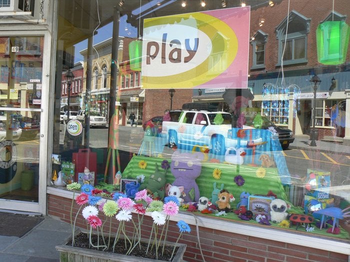 PLAY TOYS & GIFTS Updated September 2024 18 Reviews 49 Bank St, New Milford, Connecticut