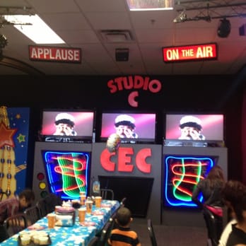 Chuck E. Cheese - Pizza Near Me - Nanuet, New York