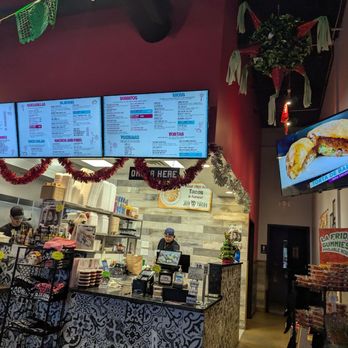 Jefa Tacos - Mexican Near Me - Aurora, Illinois