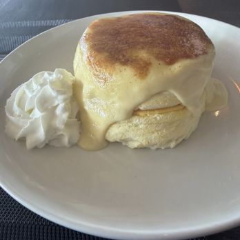 Capri Seafood - Crème brûlée puffcake - Seafood Near Me - Providence, Rhode Island Capri Seafood - Crème brûlée puffcake - Seafood Near Me - Providence, Rhode Island