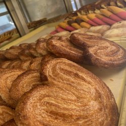 Angelo’s Bakery