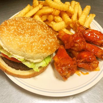 Wow Wings - Burger with 5 pcs wings and fries. - Chicken Wings Near Me - Montgomery, Alabama Wow Wings - Burger with 5 pcs wings and fries. - Chicken Wings Near Me - Montgomery, Alabama