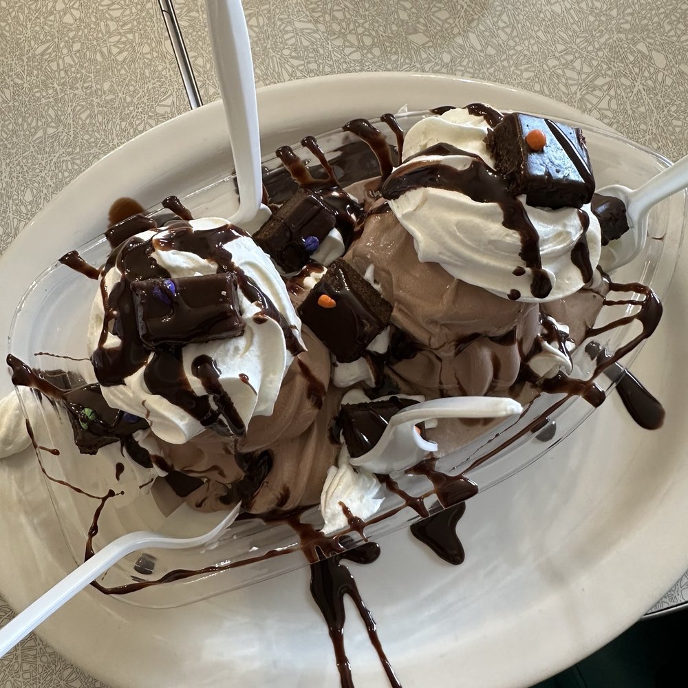 Andy's Igloo - Brownie Chocolate Suicide - American Near Me - Winter Haven, Florida Andy's Igloo - Brownie Chocolate Suicide - American Near Me - Winter Haven, Florida