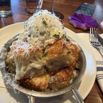 North Italia - The garlic White Truffle Garlic Bread - Italian Near Me - Riverton, Utah North Italia - The garlic White Truffle Garlic Bread - Italian Near Me - Riverton, Utah