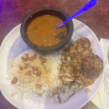 Hijole - breaded chicken with rice and beans on the side - Mexican Near Me - Carolina, Puerto Rico Hijole - breaded chicken with rice and beans on the side - Mexican Near Me - Carolina, Puerto Rico