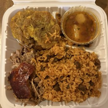 Que Rico - Abuelo's Favorite Plate Tostones (Twice Fried Plantains) - Puerto Rican Near Me - Alexandria, Virginia