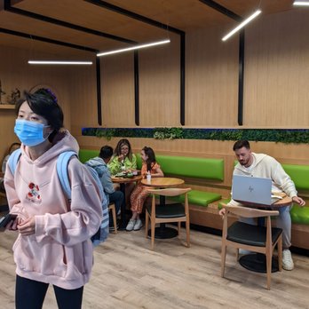Matcha En - Seating - Desserts Near Me - Chicago, Illinois