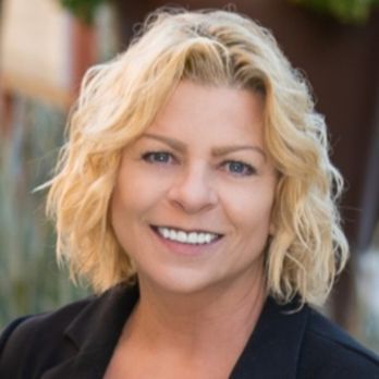 Mindy Smith - My Home Group - My goal is to get where you want to be as quickly and smoothly as possible. - Real Estate Agents Near Me - Chandler, Arizona Mindy Smith - My Home Group - My goal is to get where you want to be as quickly and smoothly as possible. - Real Estate Agents Near Me - Chandler, Arizona
