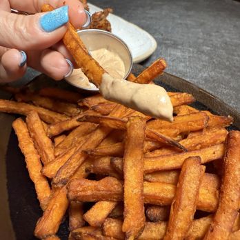 One Eyed Jack - Toronto - Sweet Potato Fries - Sports Bars Near Me - Toronto, Ontario One Eyed Jack - Toronto - Sweet Potato Fries - Sports Bars Near Me - Toronto, Ontario