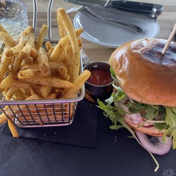 Beeside Balcony - Beeside Burger - Mediterranean Near Me - Del Mar, California