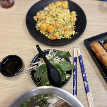 Pho Mai Dinkytown - Vietnamese Near Me - Minneapolis, Minnesota