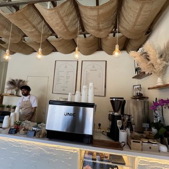 Aashro Cafe - Front stand - Vegetarian Near Me - North York, Ontario