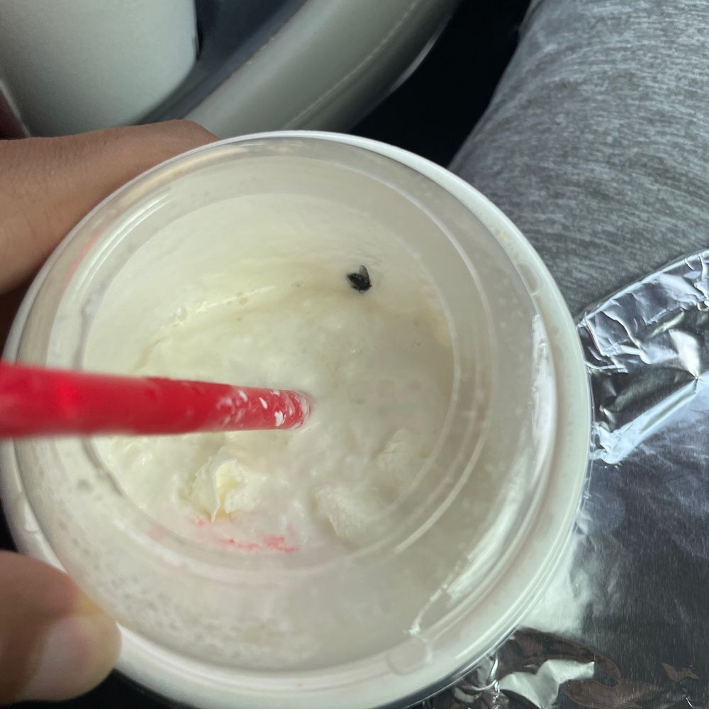 Chick-fil-A - ows a person holding a plastic cup with a red straw - Fast Food Near Me - Jacksonville, North Carolina Chick-fil-A - ows a person holding a plastic cup with a red straw - Fast Food Near Me - Jacksonville, North Carolina